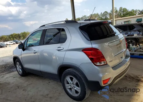 2021 Chevrolet Trax 1Lt из США, поврежденный, VIN KL7CJLSB4MB328233